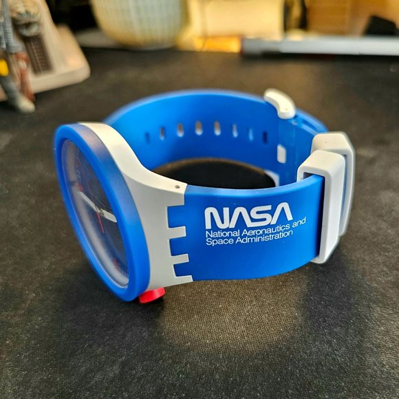 NASA "Jumpsuit" Swatch BIG BOLD + EXTRA OEM Jumpsuit strap(!) EUC - Picture 3 of 16
